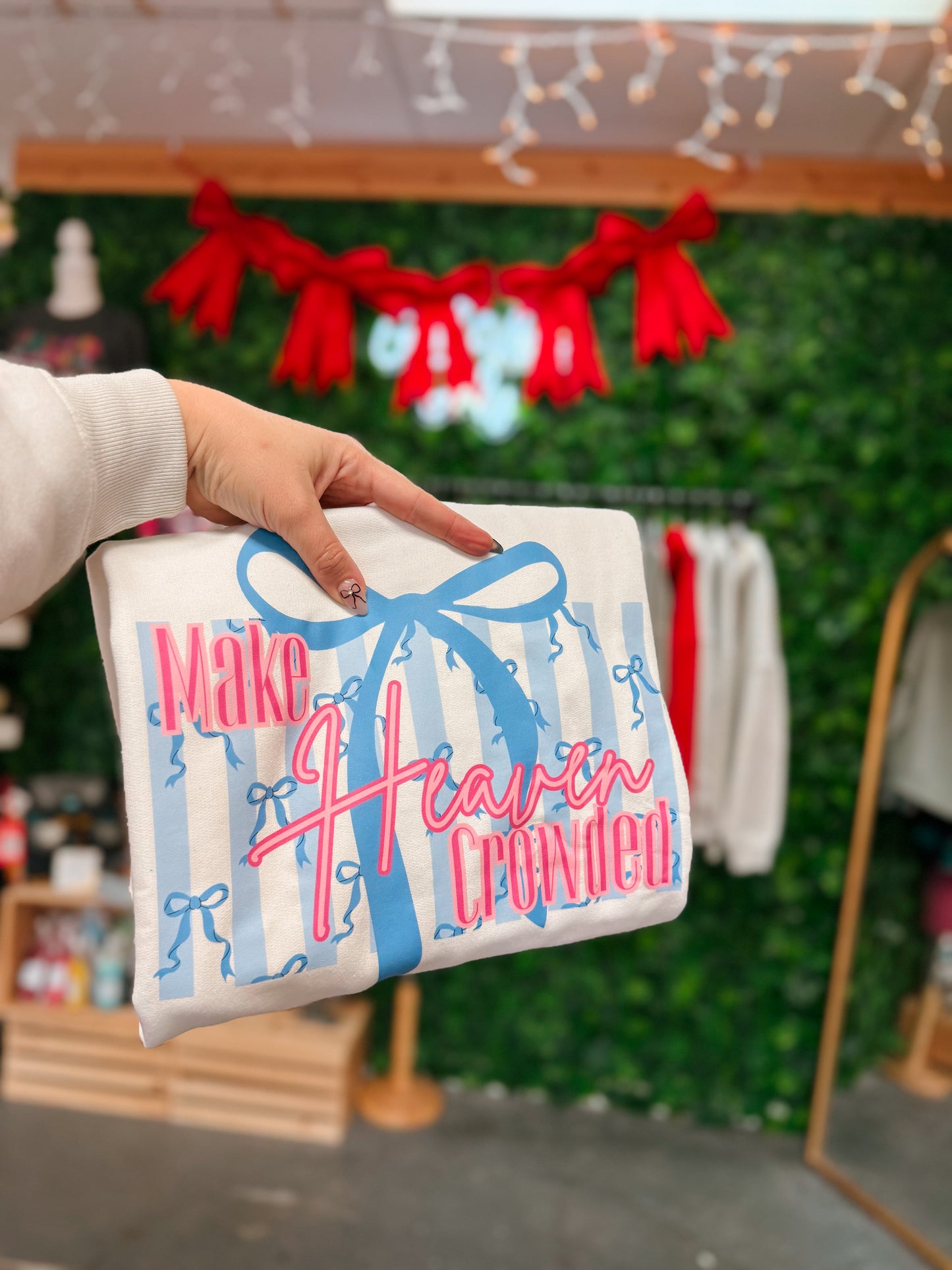 MAKE HEAVEN CROWDED - WHT SW