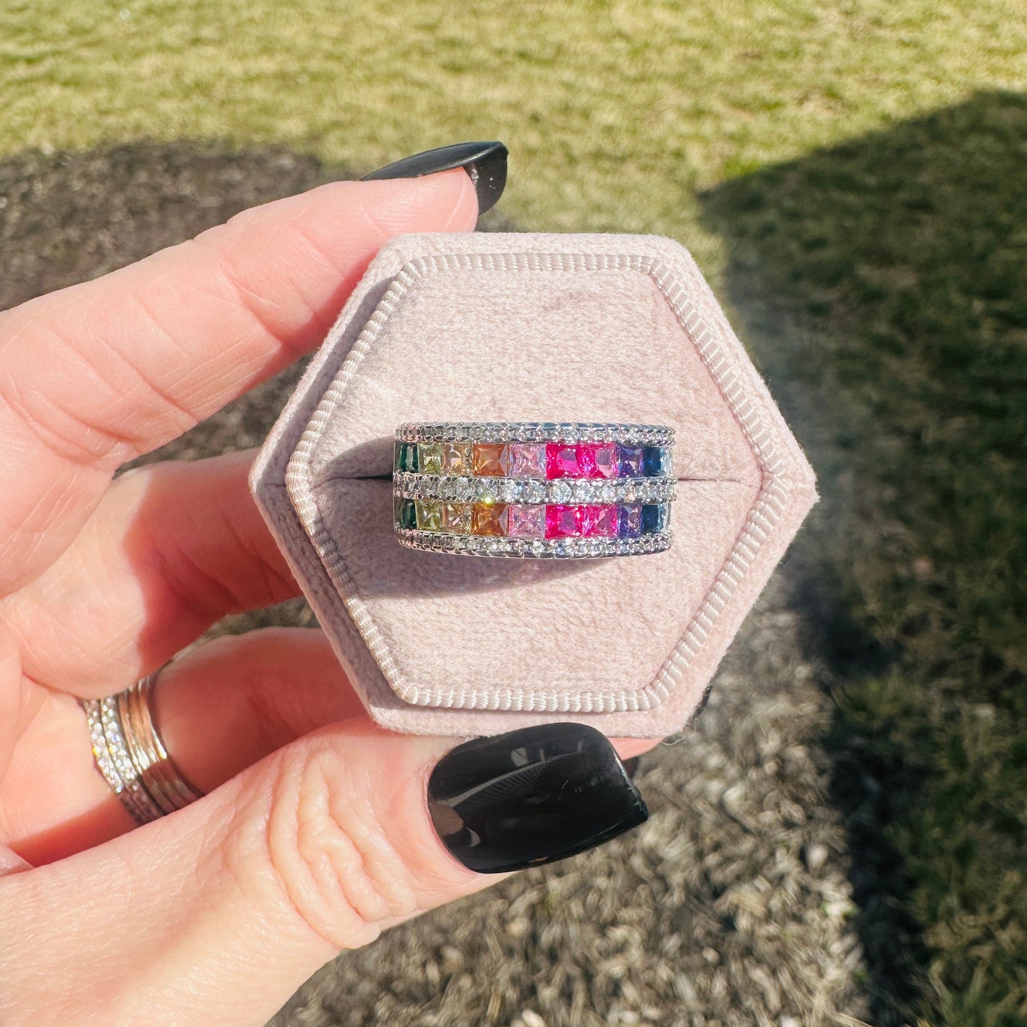 Dixie Rainbow Ring