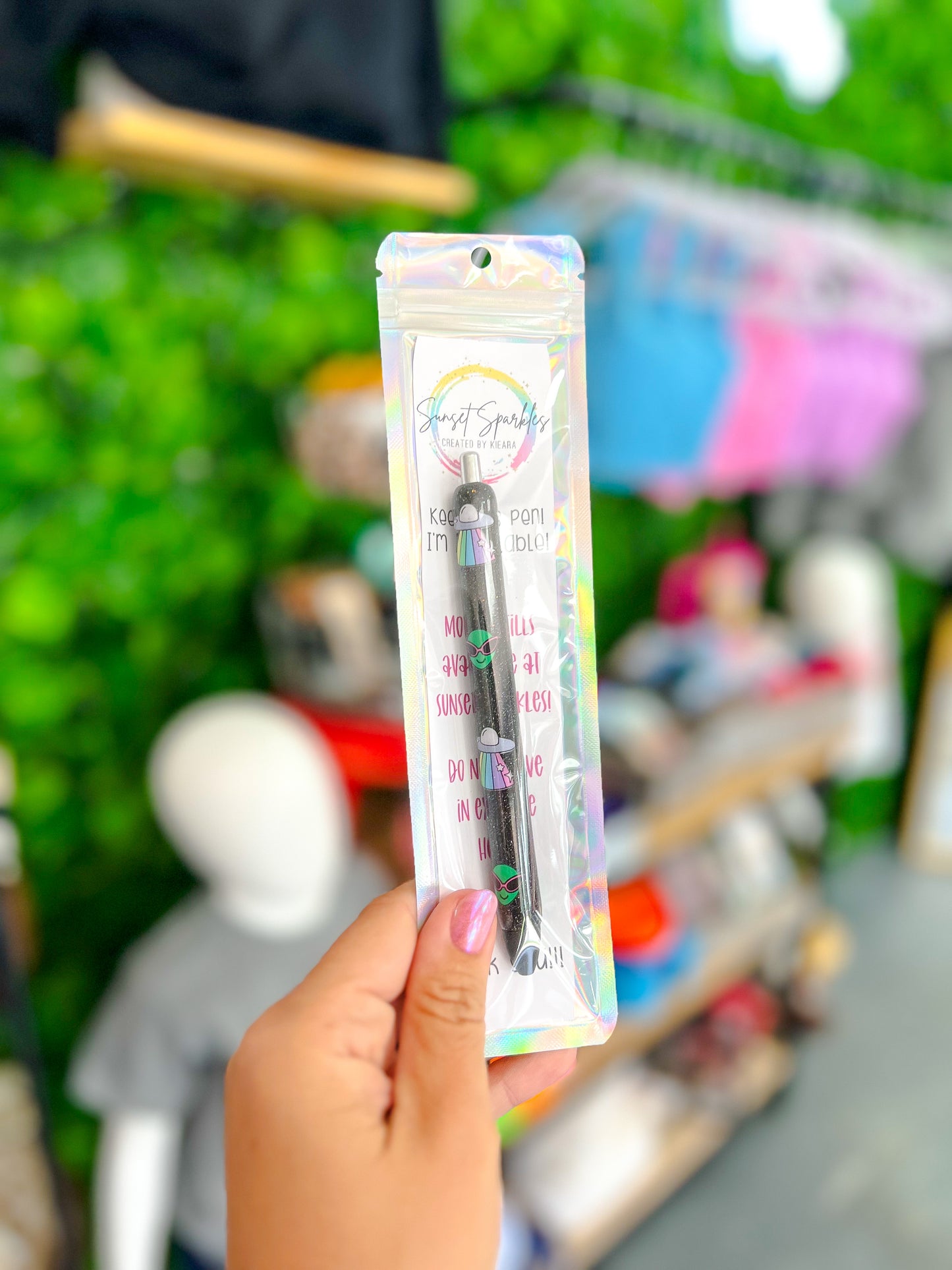 Alien Pen