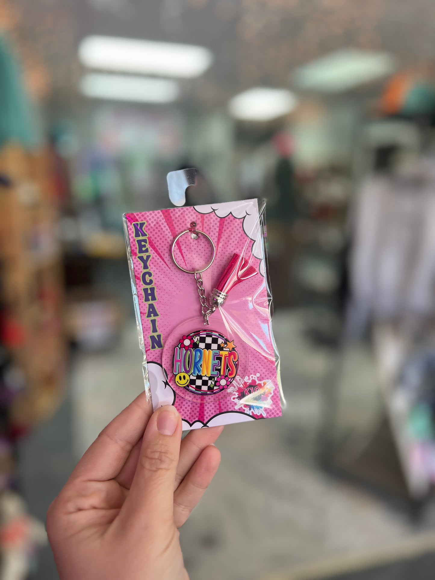 Preppy Hornets Circle Keychain