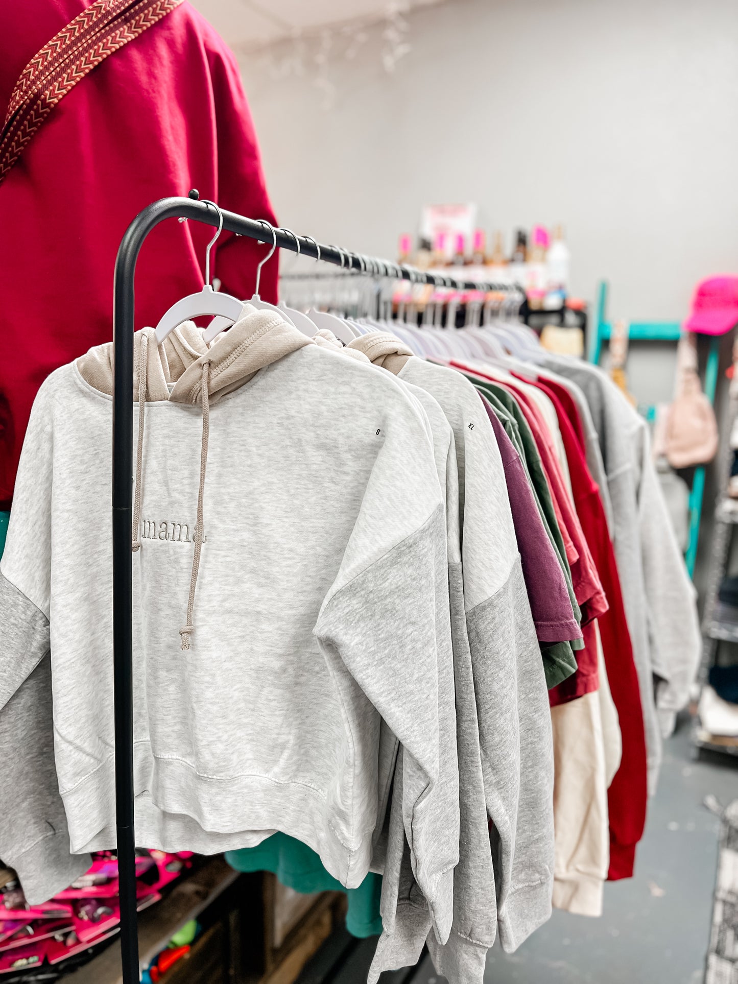 COLORBLOCK HOODIE MAMA