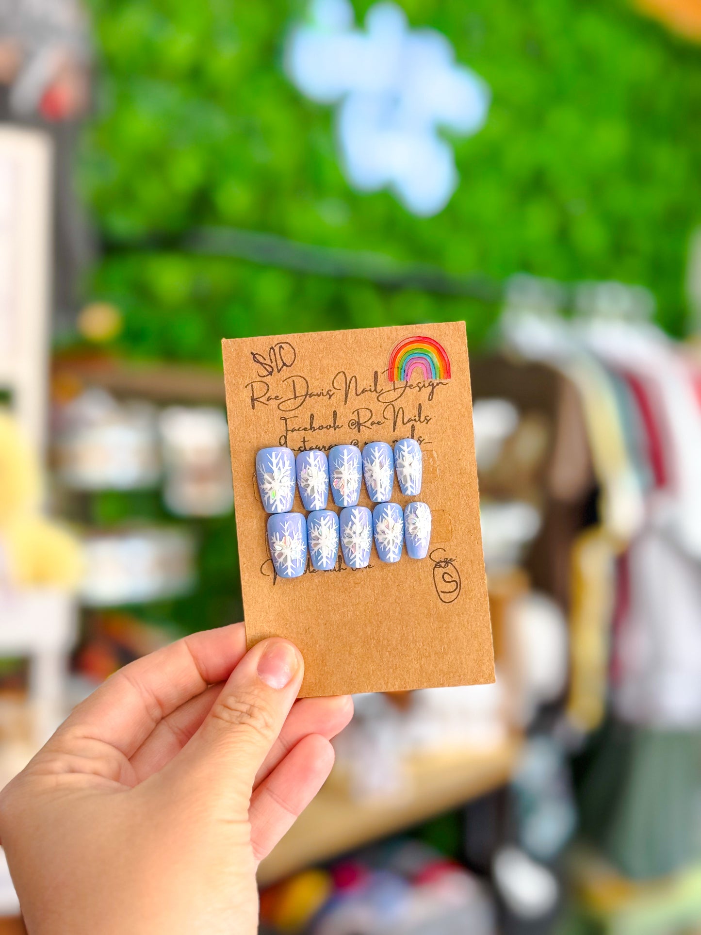 Press On Nail Set | baby blue w/ snowflakes {size small}