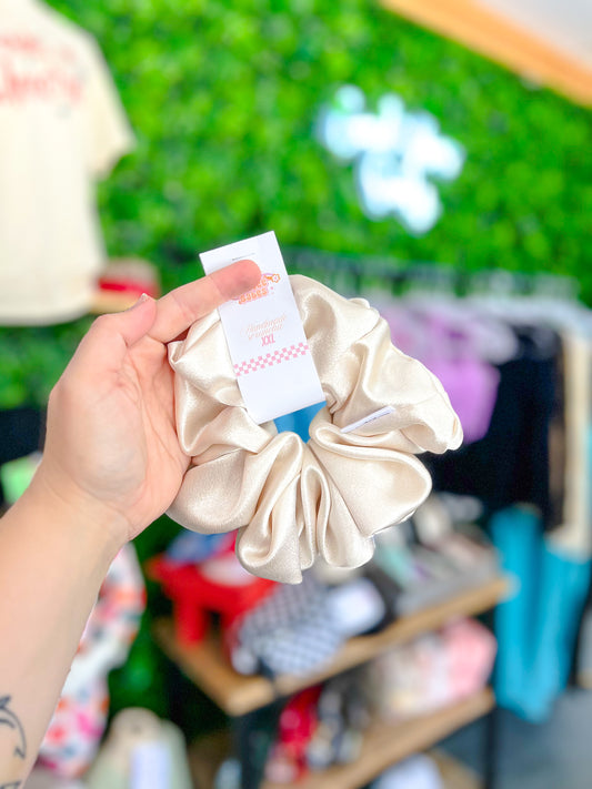 Ivory Scrunchie