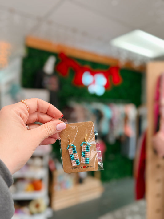 Turquoise + Pink Checkered Design {small}