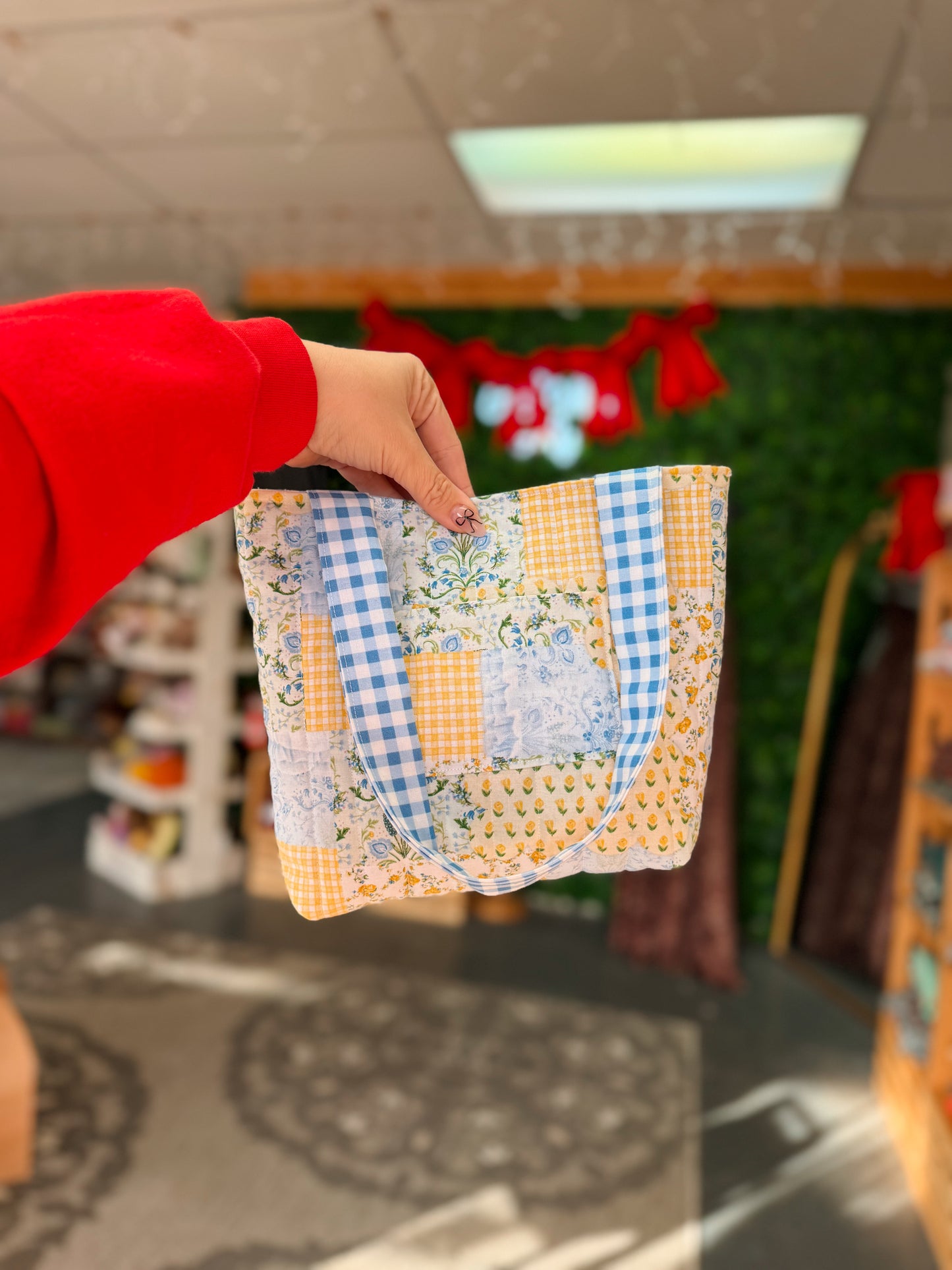 Med Tote Bag w/ Pocket - Blue Yellow Floral Gingham