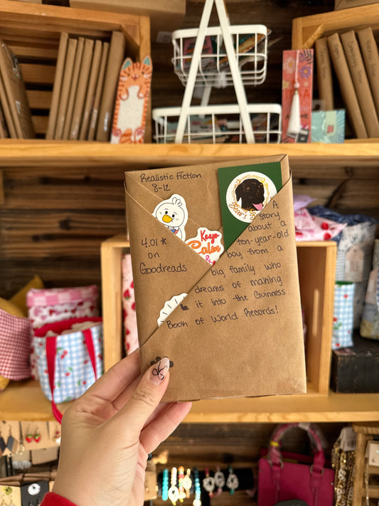 Blind Date With a Book : Realistic Fiction 8-12 | 4.01 Goodreads