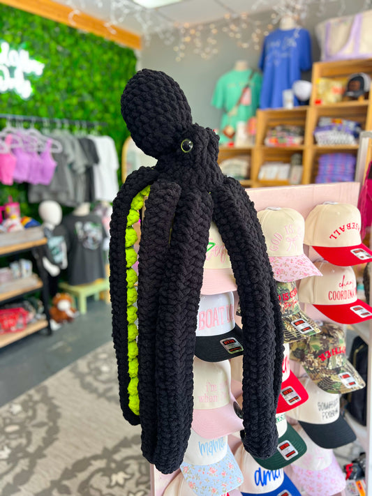 giant octo w/ baby