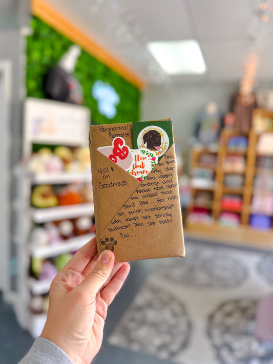 Blind Date With a Book : Paranormal Romance | 4.01 on Goodreads