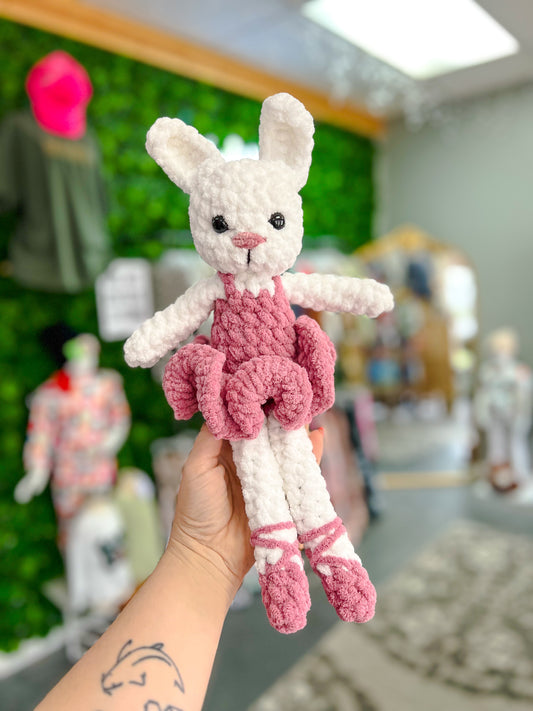 white/dk pink ballerina leggy bunny