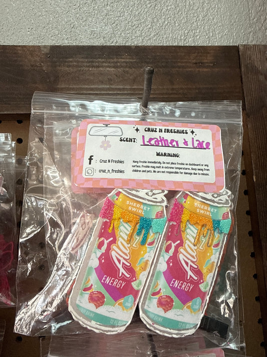 SS A L A N I VC - Leather + Lace