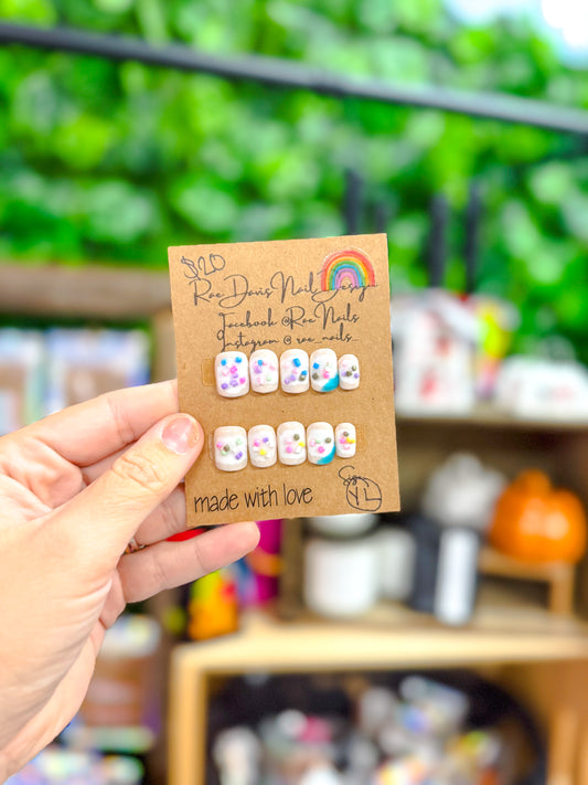 Press On Nail Set | confetti {size youth large}
