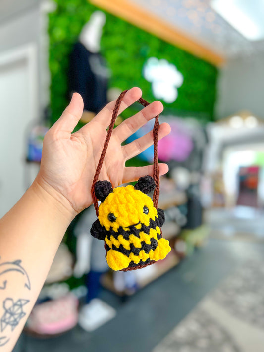 bee car hanger
