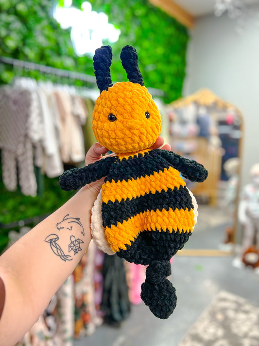 bee snuggler