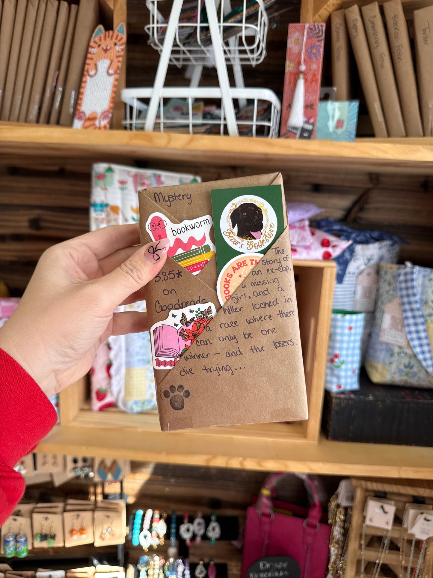 Blind Date With a Book : Mystery | 3.85 Goodreads