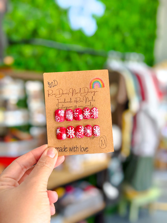 Press On Nail Set | red w/ snowflakes {size med}