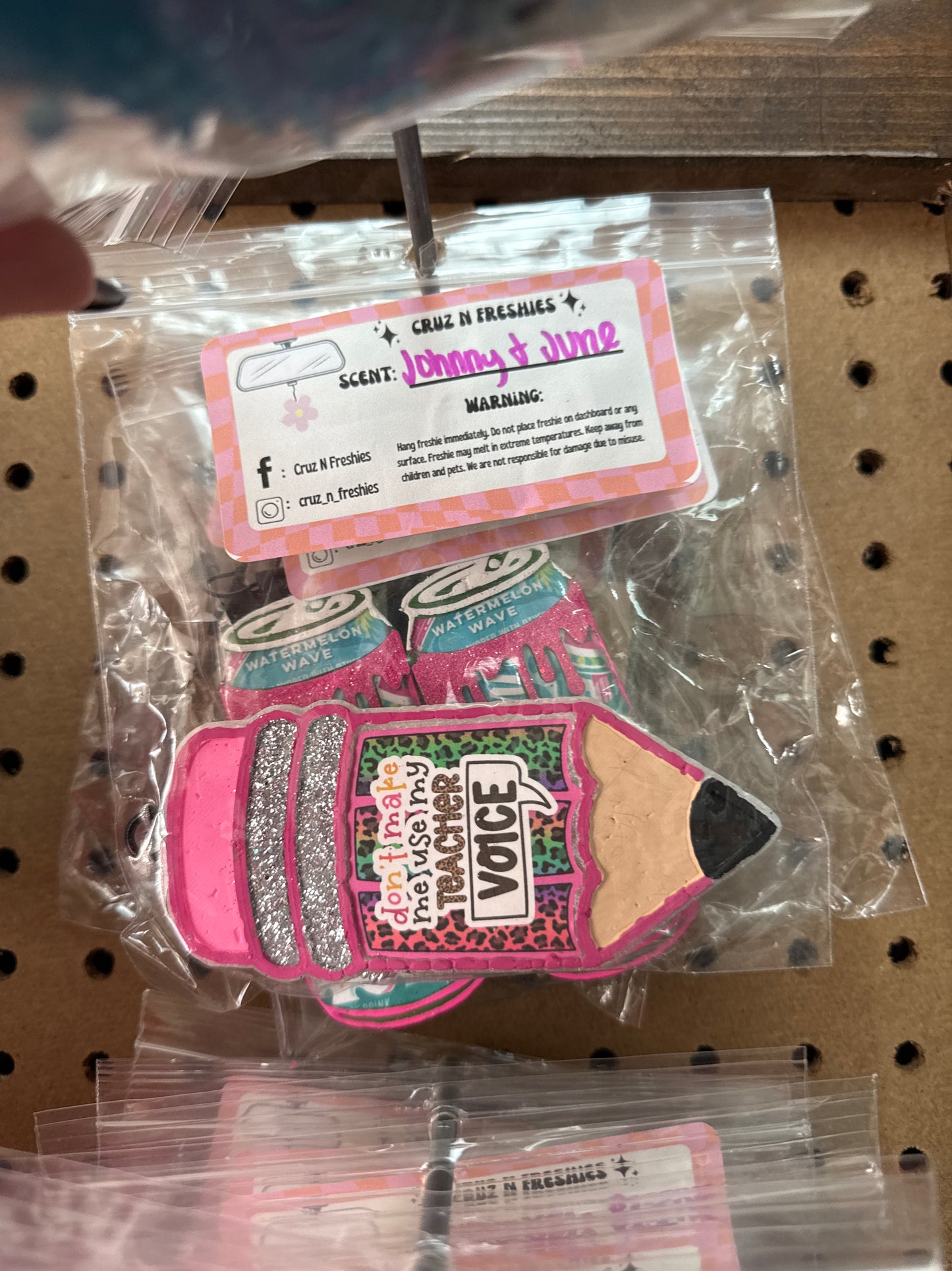 Pencil - Johnny + June