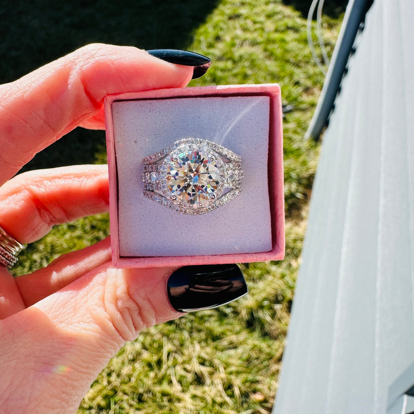 Celeste Halo Ring