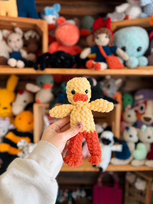 Mini yellow duckling